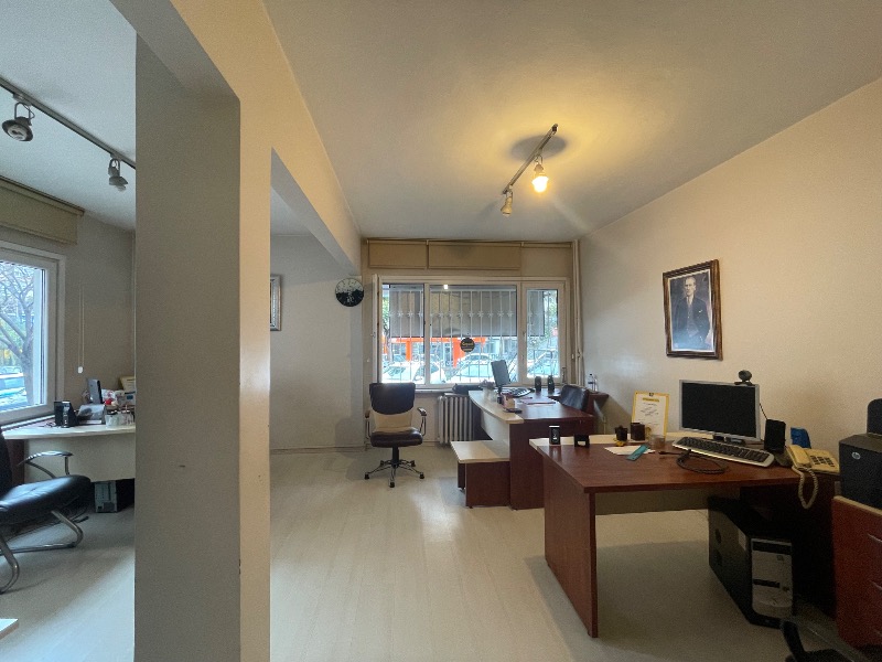 ETİLER NİSBETİYEDE MERKEZİ KONUMDA 3+1 GİRİŞ KAT DAİRE