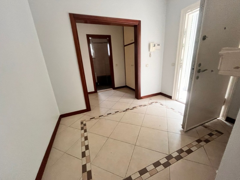 REMAX7TEPE'DEN ORMAN MANZARASIYLA GÜNE BAŞLAYACAĞINIZ VİLLA
