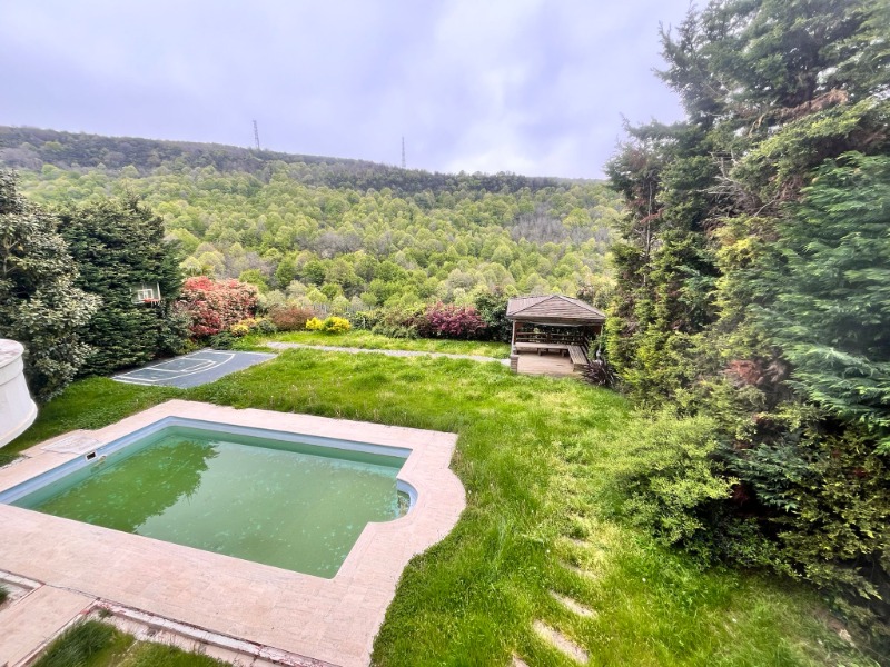 REMAX7TEPE'DEN ORMAN MANZARASIYLA GÜNE BAŞLAYACAĞINIZ VİLLA