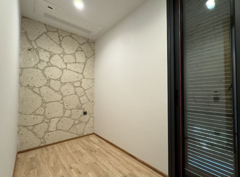 ALAÇATI ÇAMLIKYOL MEVKİ MÜSTAKİL HAVUZLU 4+1 SATILIK VİLLA.