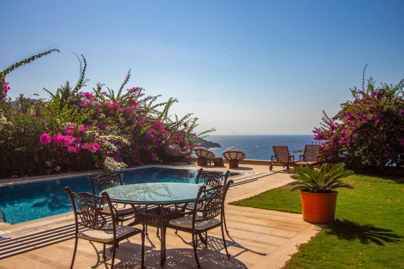 BODRUM YALIKAVAK KAPTAN KÖŞKÜ 8+2 MALİKANE