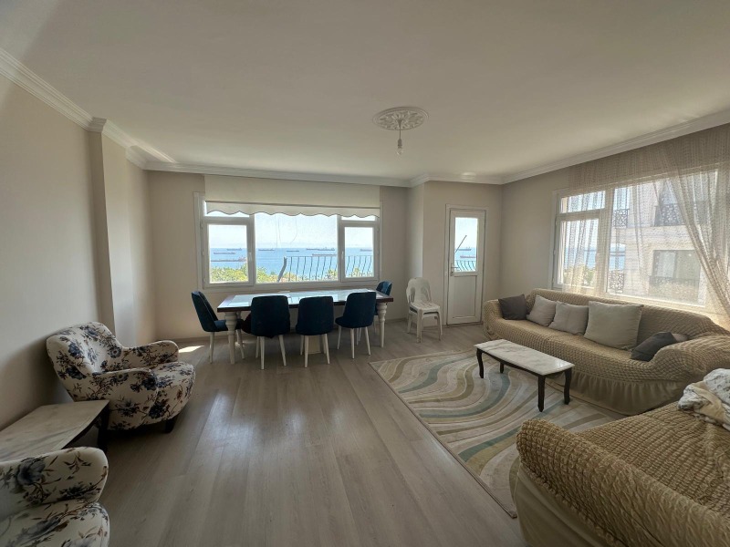AVCILAR'DENİZ KÖŞKLERDE SATILIK 120M2 SATILIK DAİRE