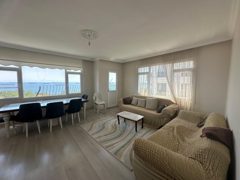 AVCILAR'DENİZ KÖŞKLERDE SATILIK 120M2 SATILIK DAİRE