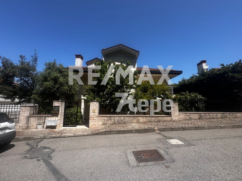 TEK YETKİLİ REMAX7TEPE'DEN KONAKLAR MANZARALI HAVUZLU KLASİK B TİPİ KİRALIK VİLLA