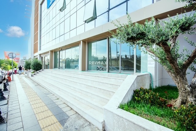 E-5 CEPHELİ KOMPLE KİRALIK 4.000 M2 TİCARİ BİNA