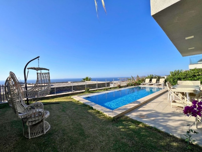 BODRUM FUGA PANORAMA 4+1 MÜSTAKİL HAVUZ BAHÇE FULL DENİZ MANZARA