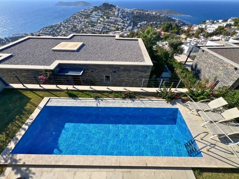 BODRUM FUGA PANORAMA 4+1 MÜSTAKİL HAVUZ BAHÇE FULL DENİZ MANZARA