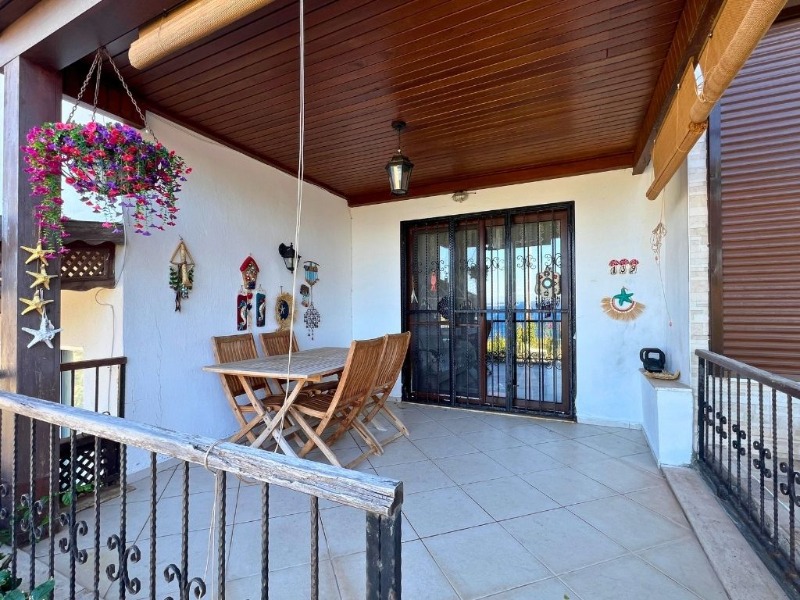 GÜNDOĞAN EGE TATİL SİTESİ ÖN SIRADA DENİZ MANZARALI PLAJLI VİLLA