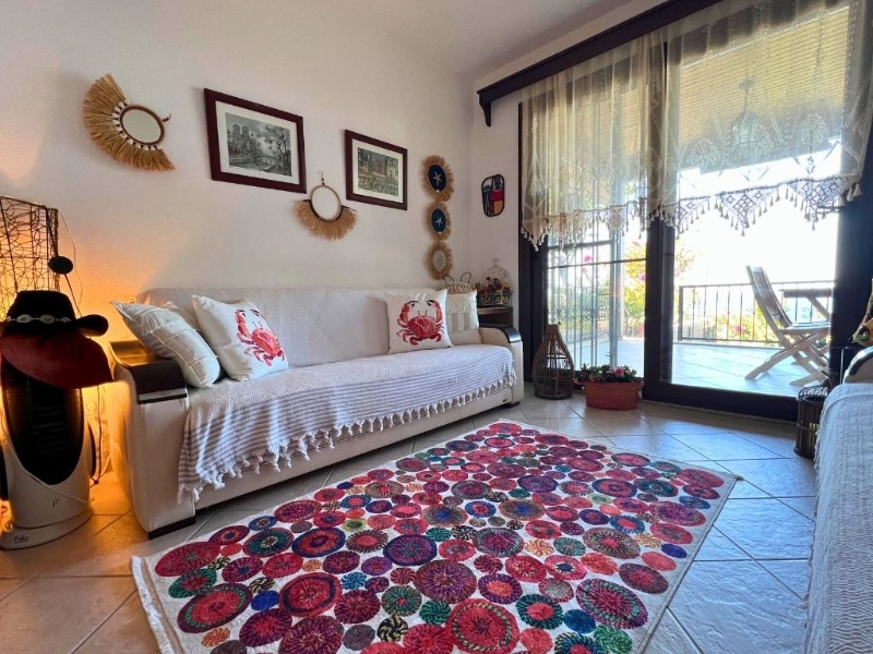 GÜNDOĞAN EGE TATİL SİTESİ ÖN SIRADA DENİZ MANZARALI PLAJLI VİLLA