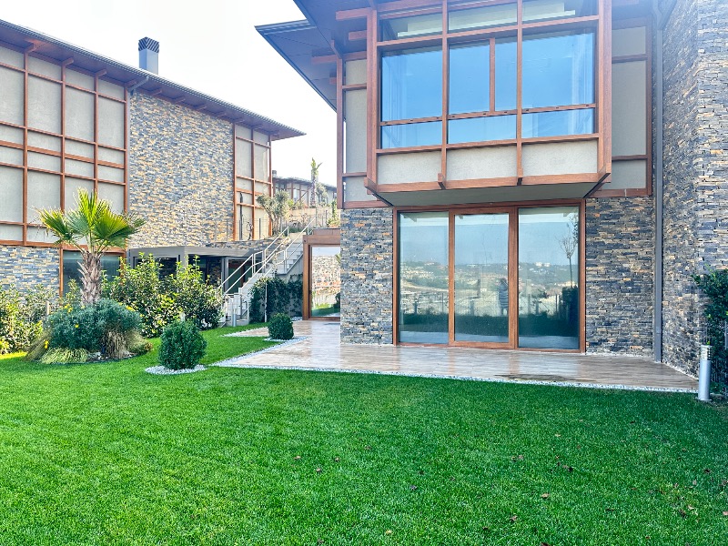 Tek yetkili Remax7tepe’den Düşler Vadisinde Kiralık B1 tipi Villa 