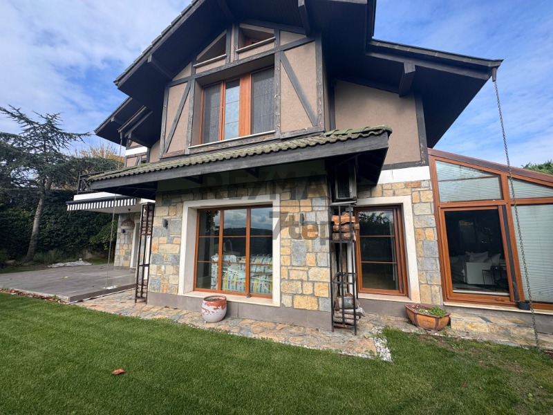 RİVA KONAKLARIN'DAN KOMPLE YENİLENMİŞ , A TİPİ SATILIK KONAK