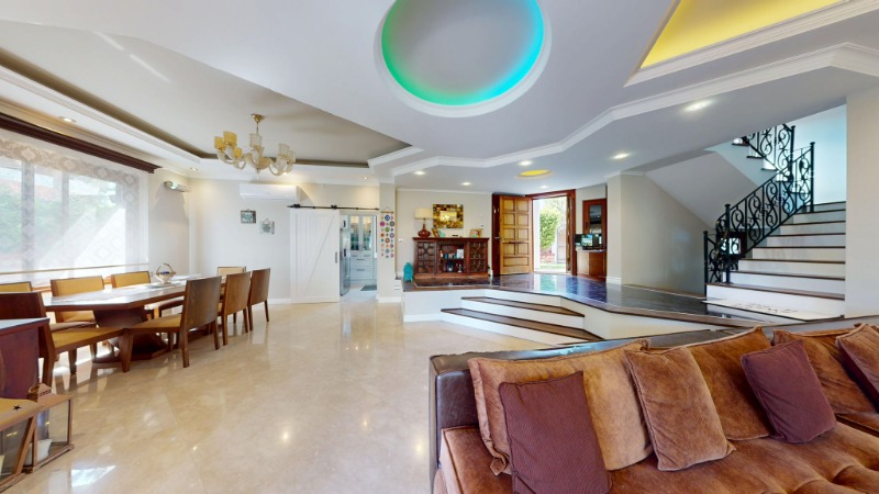 PAŞALIMANI PAŞA KONAKLARI'NDA SATILIK 5+1 VILLA.