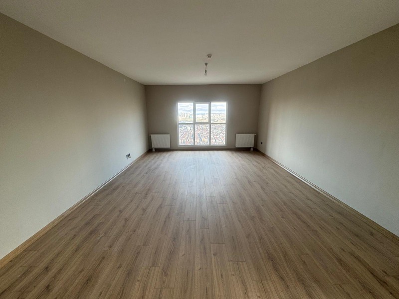 METROBÜSE YAKIN ÖDÜL İSTANBUL SİTESİN DE 3+1 SATILIK DAİRE