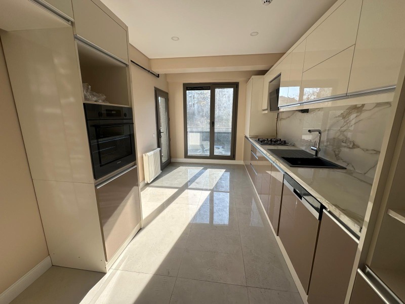 BAHÇELIEVLER DE CADDE ÜSTÜN' DE SATILIK 3+1 DAIRE