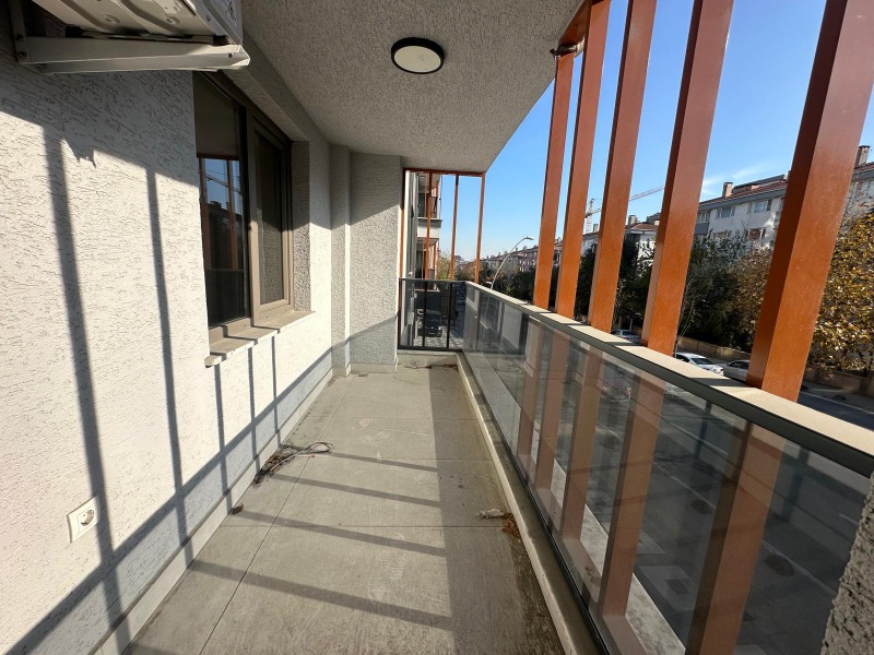 BAHÇELIEVLER DE CADDE ÜSTÜN' DE SATILIK 3+1 DAIRE