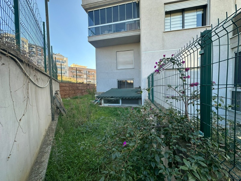  ALI FUAT CEBESOY'DA SATILIK 3+2 BAHÇELI DUBLEKS DAIRE.