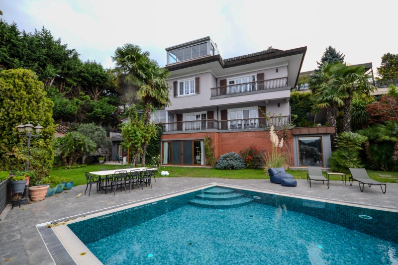 REMAX 7TEPE DEN KİRALIK TRİPLEKS