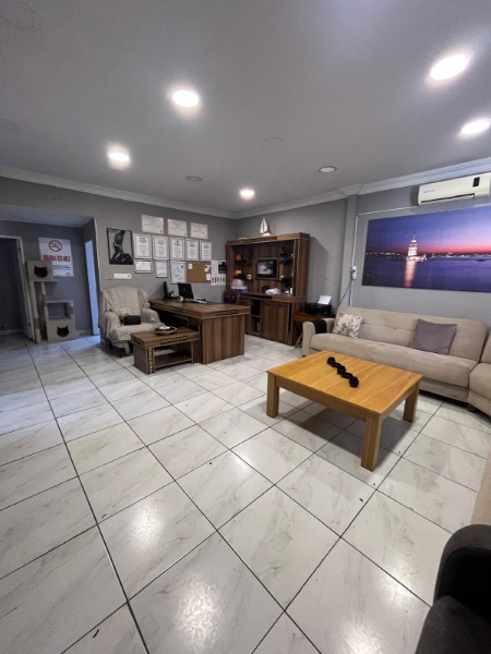 BEYKOZ SOĞUKSU DA DEVREN KİRALIK OTO KUAFÖR