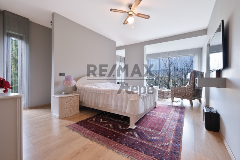 ACARKENT'TE ÖNÜ TAMAMEN AÇIK , HAVUZLU BAHÇE DUBLEKSİ