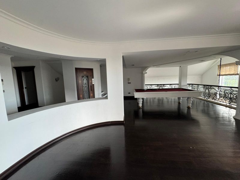 BEYKOZ KONAKLARINDA C TİPİ BOŞ KİRALIK VİLLA