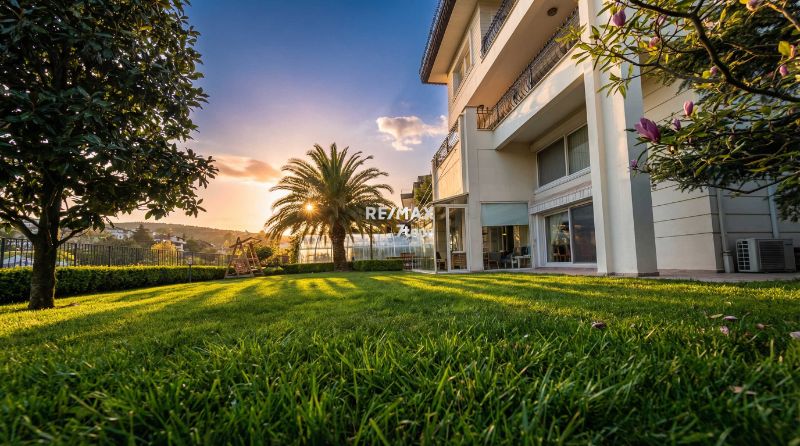 ACARKENT'TE SEÇKİN KONUMLU KİRALIK LÜKS VİLLA