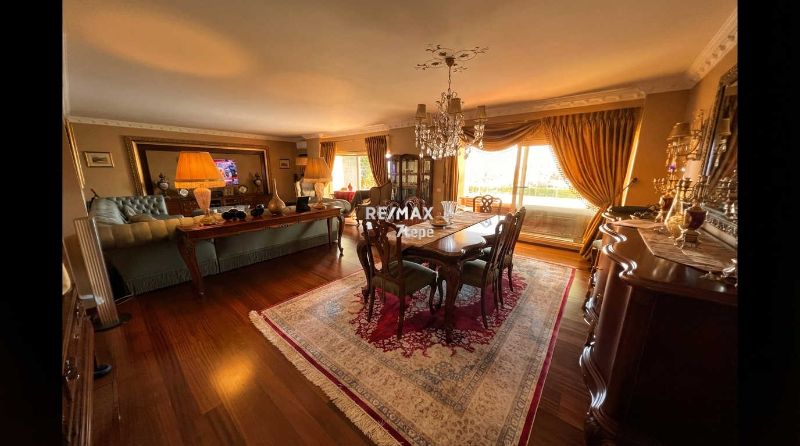 ACARKENT'TE SEÇKİN KONUMLU KİRALIK LÜKS VİLLA