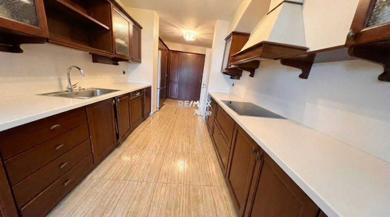 ACARKENT'TE SEÇKİN KONUMLU KİRALIK LÜKS VİLLA