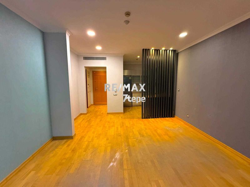 ACARKENT SİTESİ ACARSİZE ÇARŞI BLOKLARINDA SATILIK 1+1 STÜDYO DAİRE