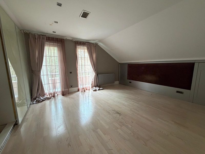 REMAX 7TEPE FARKIYLA BEYKOZ KONAKLARINDA SATILIK C TİPİ KONAK