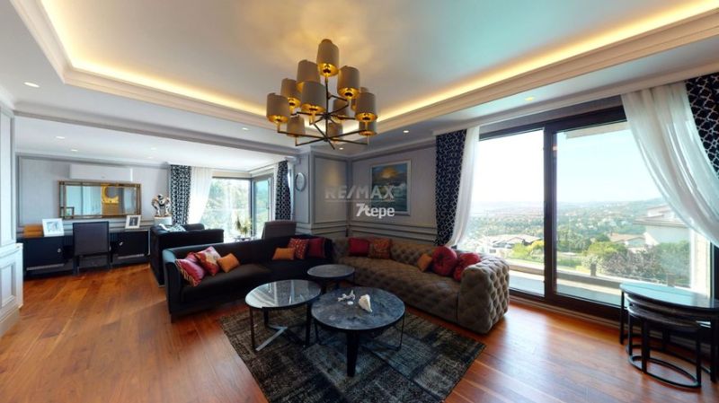 Boğaz Manzarasını Her Katında Yaşatan Acarkent Satılık Malikâne