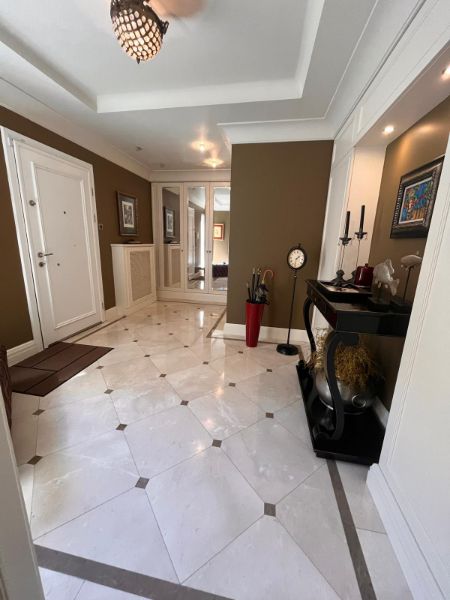 ACARKENT'TE SATILIK MODERN , KOMPAKT VİLLA 