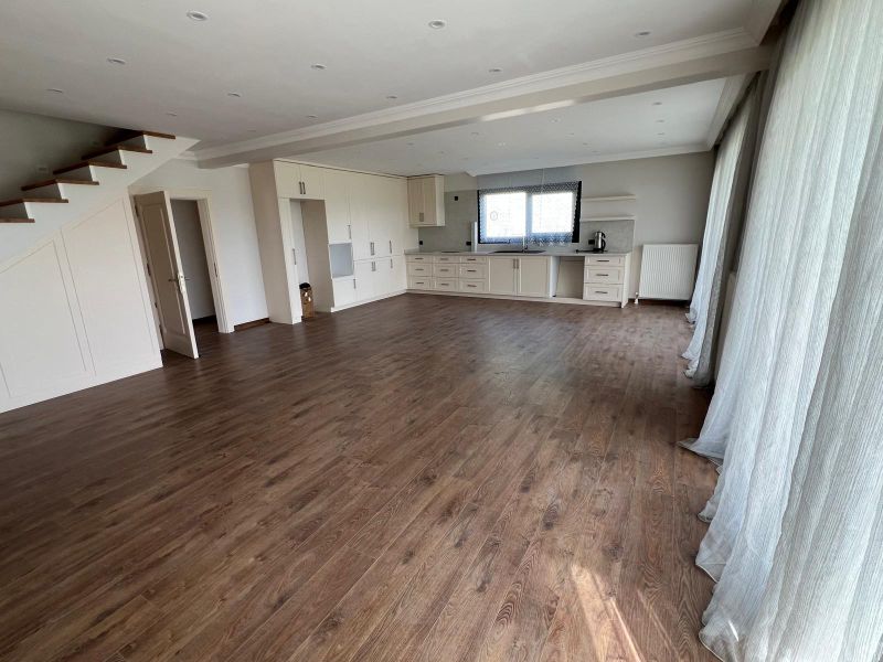 BEYKOZ MAHMUT ŞEVKET PAŞA İMARLI ARSA ÜZERİNDE 2 ÖZEL MÜLK