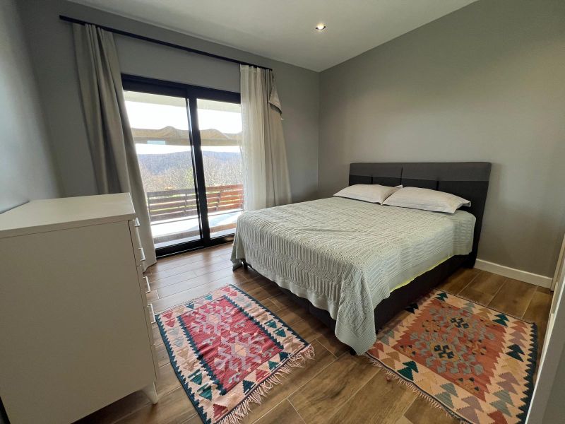 BEYKOZ MAHMUT ŞEVKET PAŞA İMARLI ARSA ÜZERİNDE 2 ÖZEL MÜLK