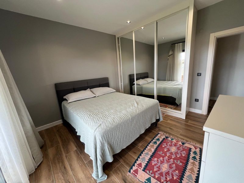 BEYKOZ MAHMUT ŞEVKET PAŞA İMARLI ARSA ÜZERİNDE 2 ÖZEL MÜLK