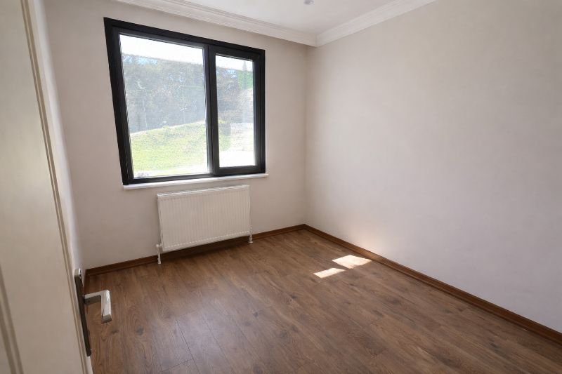 BEYKOZ MAHMUT ŞEVKET PAŞA İMARLI ARSA ÜZERİNDE 2 ÖZEL MÜLK