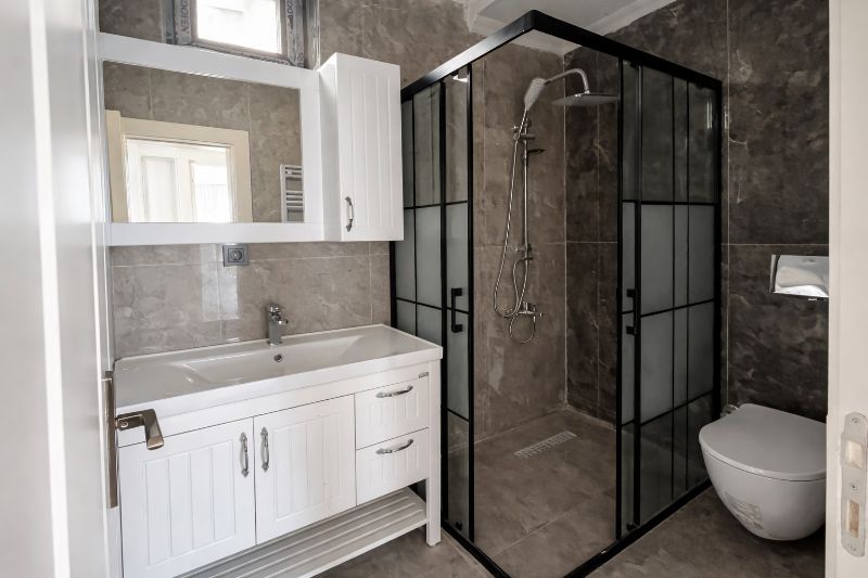 BEYKOZ MAHMUT ŞEVKET PAŞA İMARLI ARSA ÜZERİNDE 2 ÖZEL MÜLK