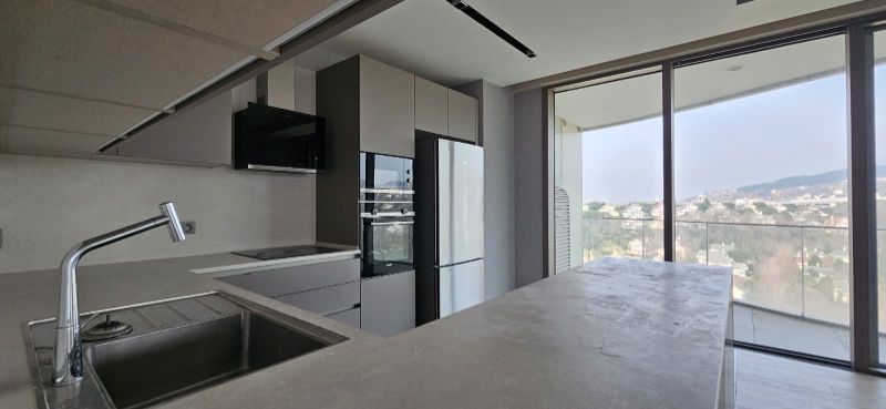 GİZEM CAN' DAN ACARVERDE' DE 25. KATTA 2+1 BOŞ DAİRE