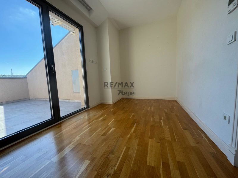 OFTON ELYSİUM'UN EN BÜYÜK KİRALIK DAİRESİ