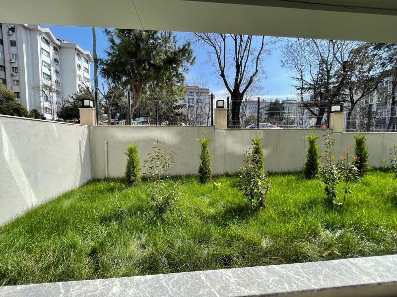 BAHÇELİEVLER MAH.'SİNDE SATILIK 2+1 OTOPARKLI LÜKS DAİRE