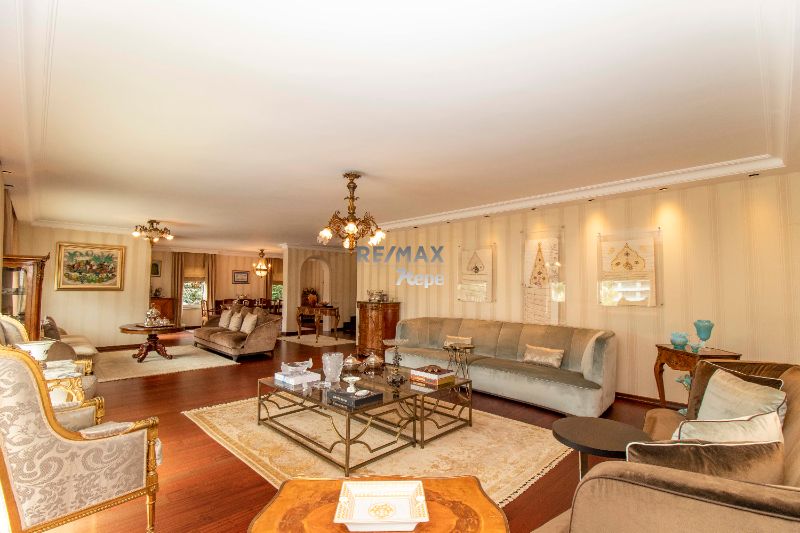 TEK YETKİLİ REMAX 7 TEPE'DEN ACARKENT'TE YÜKSEK KONUM VE NEZİH SOKAKTA SATILIK B TİPİ VİLLA