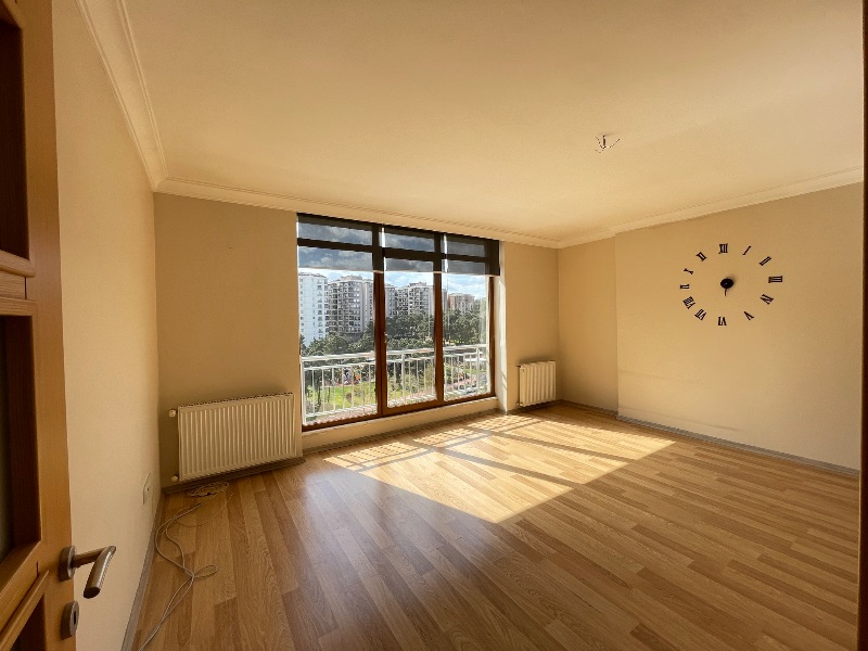 ÇİZMECİ KONSEPT SİTESİNDE KİRALIK 3+1 BOŞ