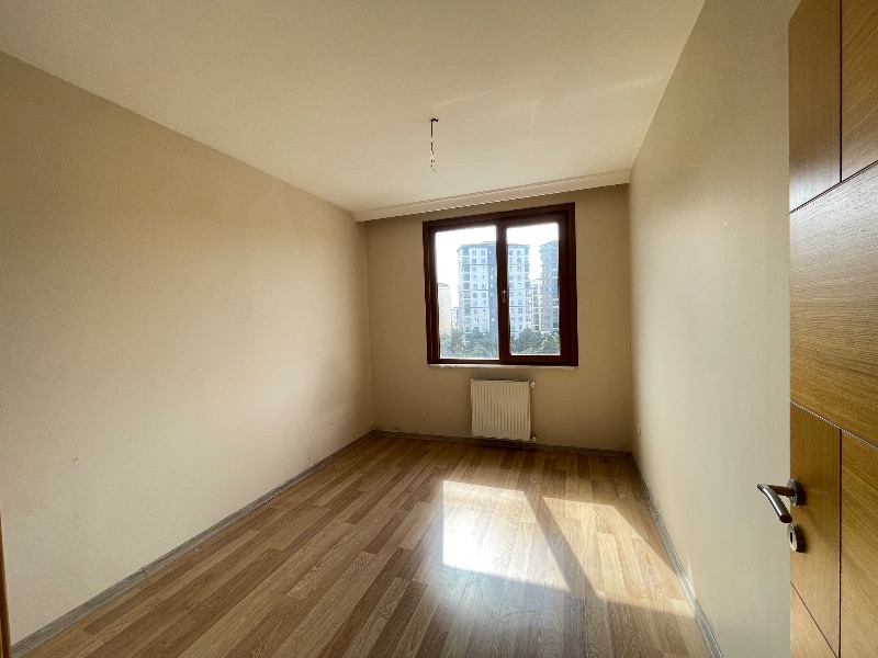 ÇİZMECİ KONSEPT SİTESİNDE KİRALIK 3+1 BOŞ