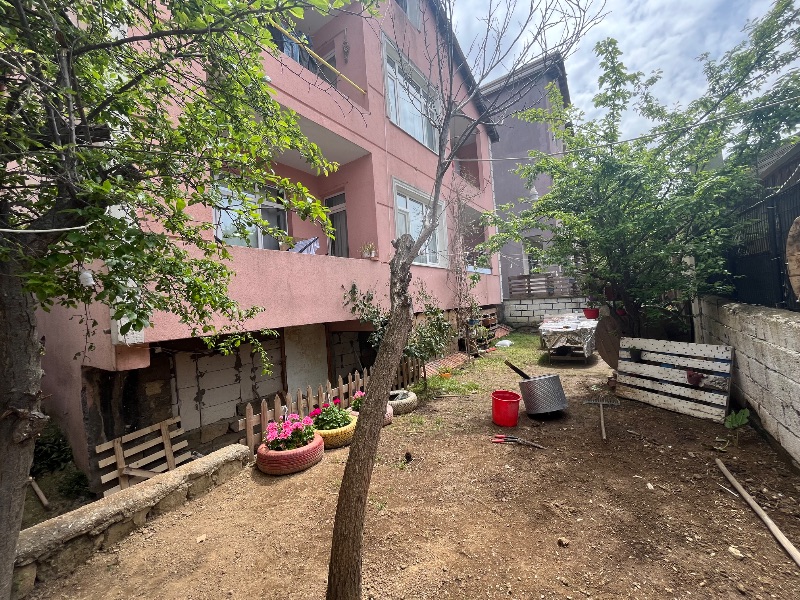 Remax7tepe den satılık 3+1 2 katlı müstakil ev 