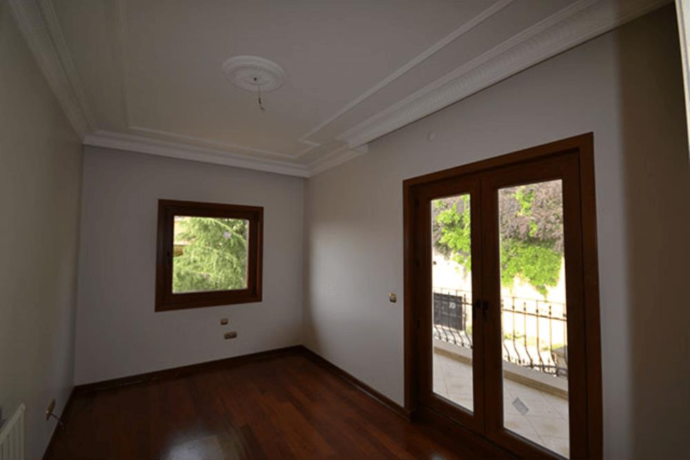 REMAX7TEPE' DEN ÖZEL GÜVENLİKLİ SOKAKTA YÜKSEK KONUMLU B TİPİ