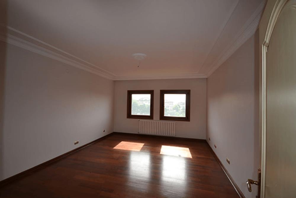 REMAX7TEPE' DEN ÖZEL GÜVENLİKLİ SOKAKTA YÜKSEK KONUMLU B TİPİ