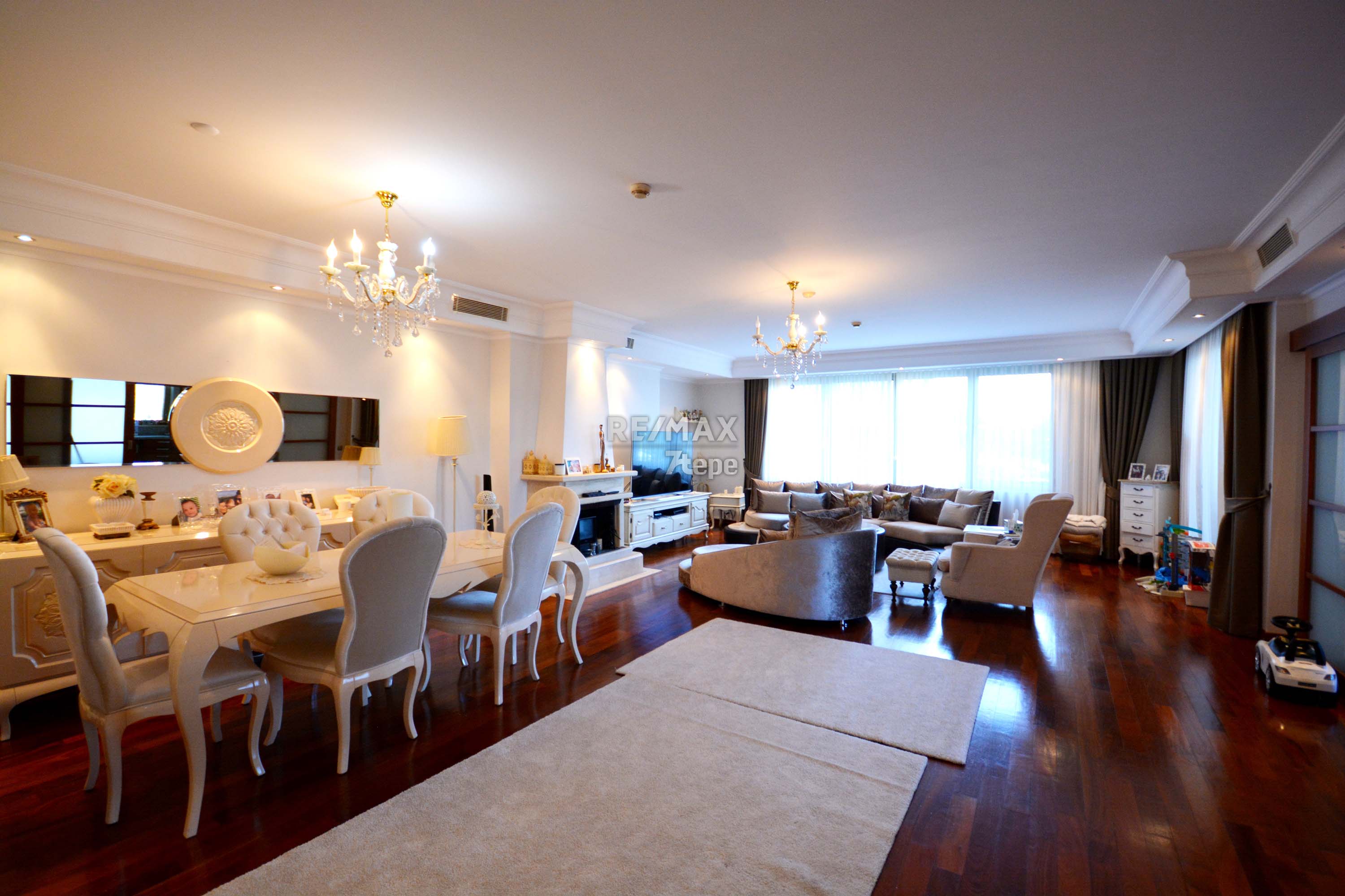 RE/MAX 7TEPE REMAX 7TEPE�DEN ACARKENT BOĞAZÜSTÜ EVLERİ�NDE SATILIK 4