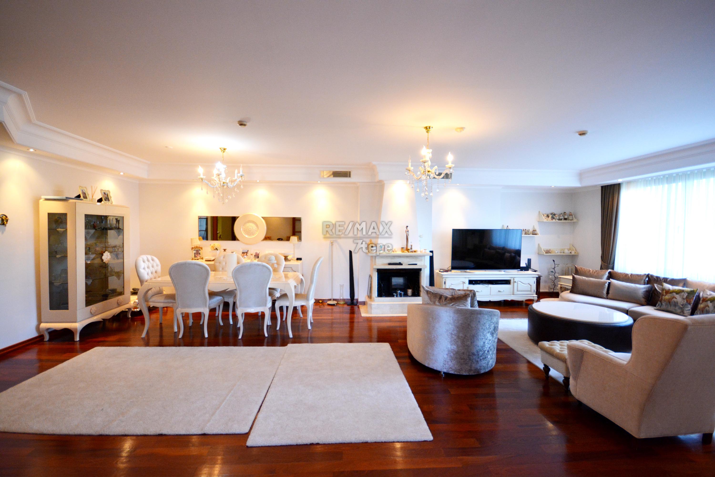RE/MAX 7TEPE REMAX 7TEPE�DEN ACARKENT BOĞAZÜSTÜ EVLERİ�NDE SATILIK 4