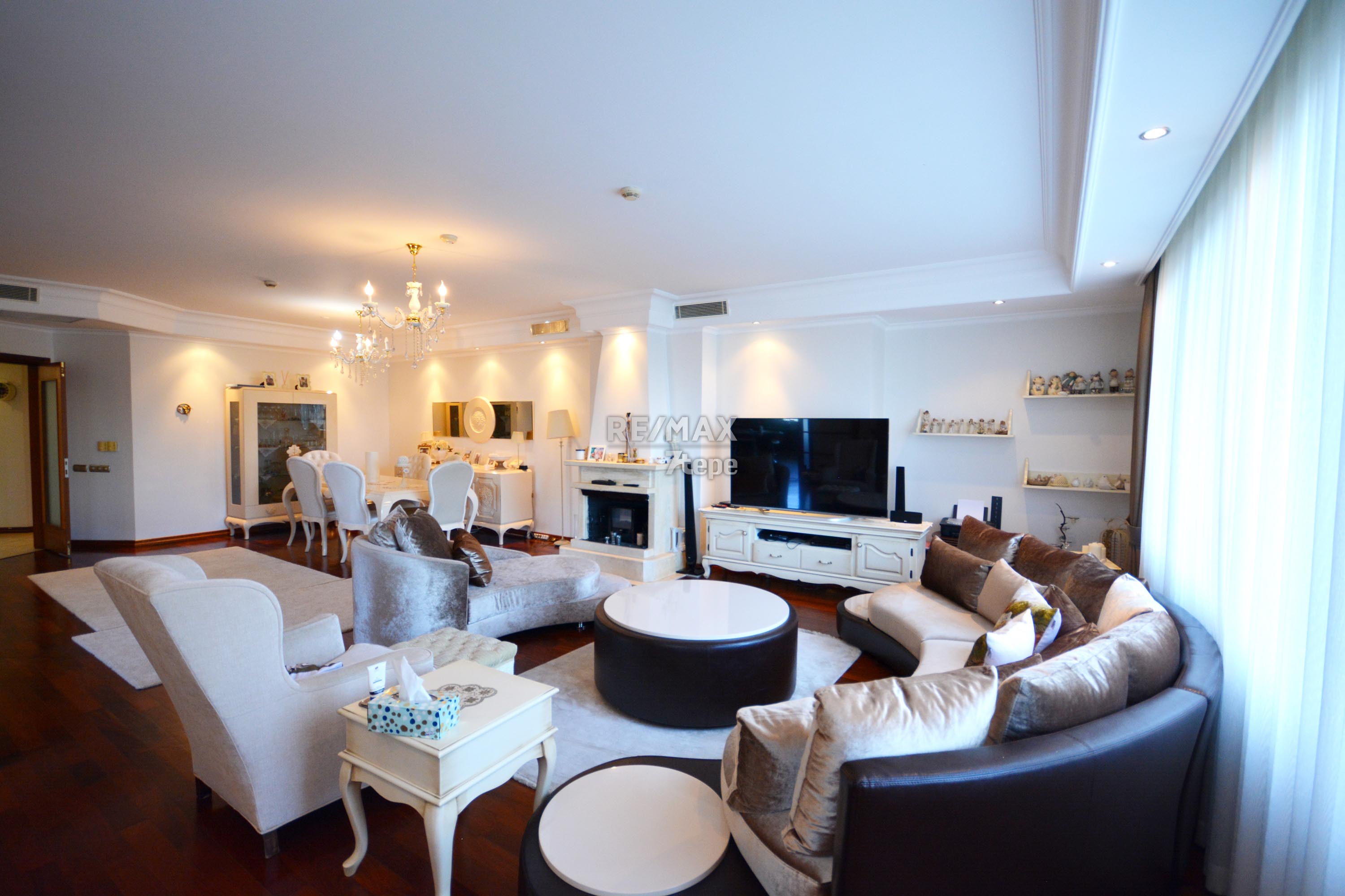 RE/MAX 7TEPE REMAX 7TEPE�DEN ACARKENT BOĞAZÜSTÜ EVLERİ�NDE SATILIK 4