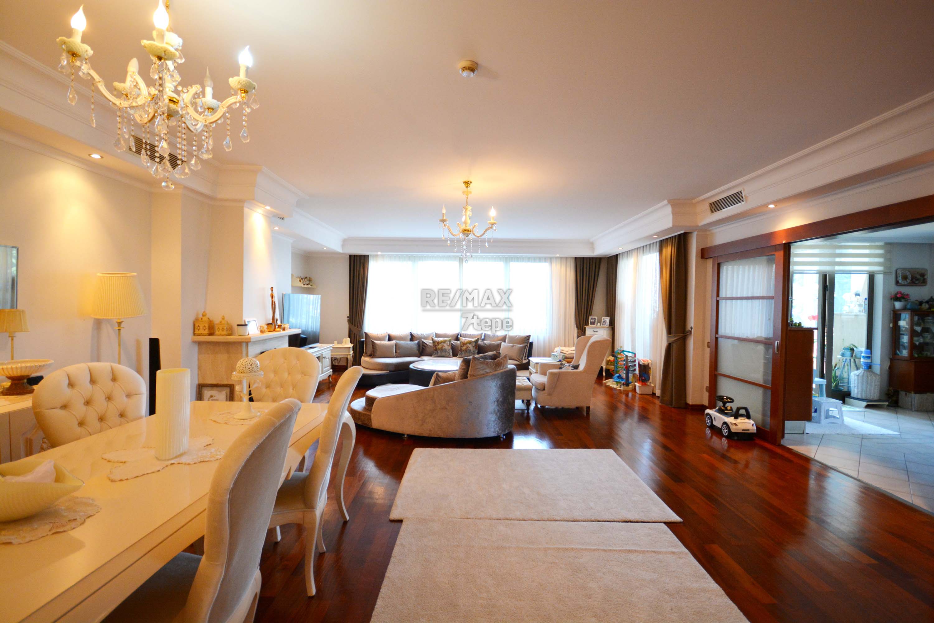 RE/MAX 7TEPE REMAX 7TEPE�DEN ACARKENT BOĞAZÜSTÜ EVLERİ�NDE SATILIK 4